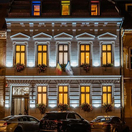 Casa Chitic - Hotel & Restaurant- Str Nicolae Balcescu 13 Brasov Bagian luar foto